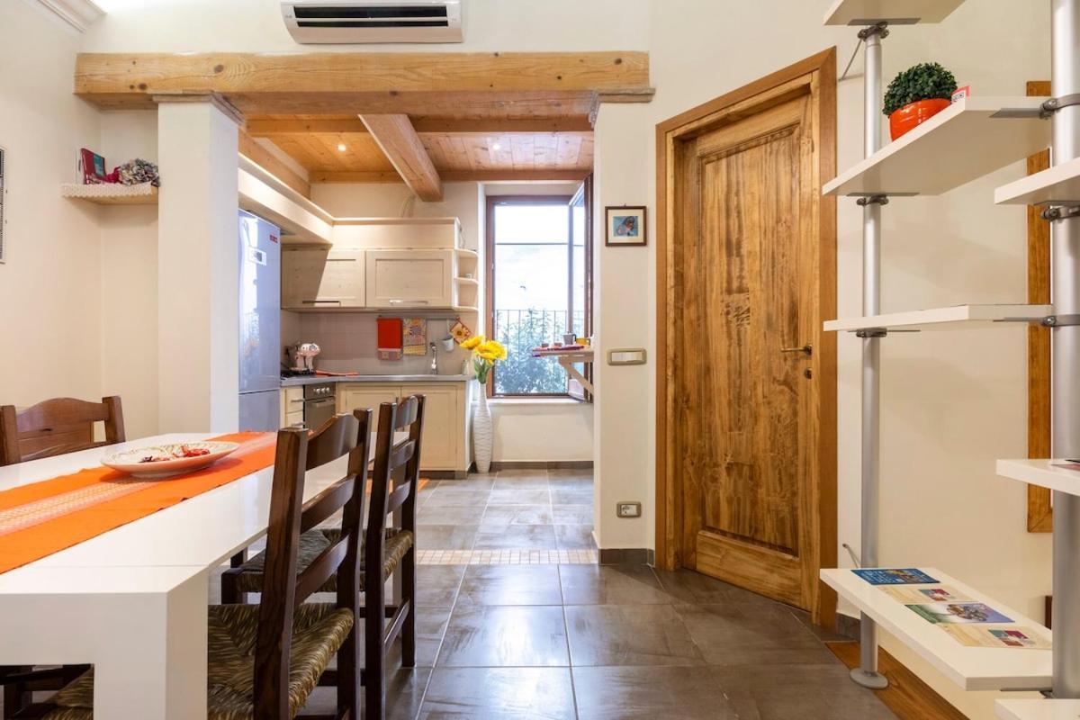 Apartamento Casa Delia Pitigliano Exterior foto